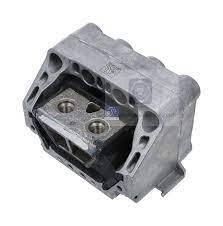 engine mounting image